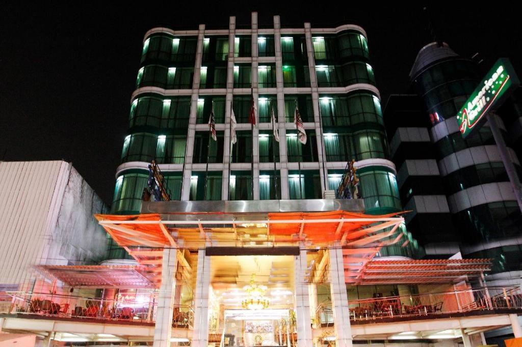 Business Hotel Jacarta Exterior foto